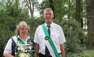 Königin Diana und Prinzgemahl Andy Gelhaus regieren die Espelkamper Schützengesellschaft. - Klaus Frensing