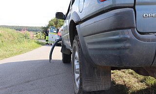 Am Mittwochnachmittag gegen 16 Uhr starb ein 16 Jahre alter Motorradfahrer. Die Umstände werden noch ermittelt. - Polizei Höxter