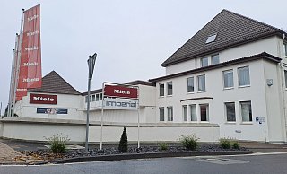 Die Verwaltung von Miele/Imperial an der Borriesstraße/Miele-Straße. - Peter Heidbrink