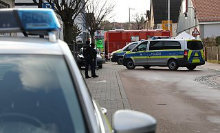 Am Tag nach der Tat in Volkmarsen sind Polizei und Ermittler vor Ort. - Simone Flörke/Archiv