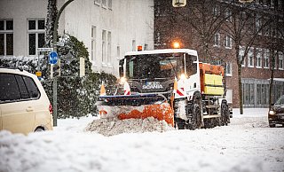 Der städtische Umweltbetrieb hatte Anfang Februar massive Probleme bei der Bekämpfung des Schneechaos. - Mike-Dennis Müller