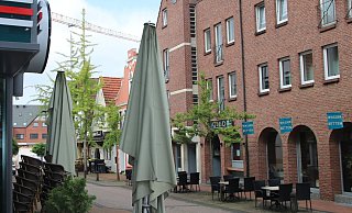 In der Nacht von Samstag auf Sonntag hielten sich nach Politzeiangaben 30 Gäste später in der Bar "Liquid" auf, als vom Lübbecker Ordnungsamt genehmigt. - Frank Hartmann
