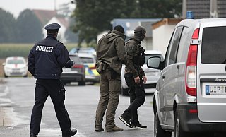 SEK und Polizei sind vor Ort gewesen. - Symbolfoto: Gerald Dunkel