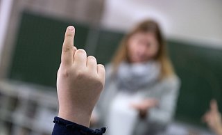 Die Bescheide zum Schuljahr 2023/24 für die Real-, Sekundar- und Gesamtschulen und Gymnasien sollen vor den Osterferien verschickt werden. - Marijan Murat