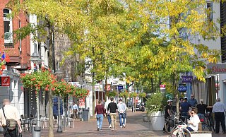 Um wieder mehr Menschen in die Innenstadt zu locken, hat die Stadt einen Ideenwettbewerb ausgerufen. Langfristig kommt es auf die konkrete Umsetzung an. - Jens Dünhölter Um wieder mehr Menschen in die Innenstadt zu locken, hat die Stadt einen Ideenwettbewerb ausgerufen. Langfristig kommt es auf die konkrete Umsetzung an. - Jens Dünhölter