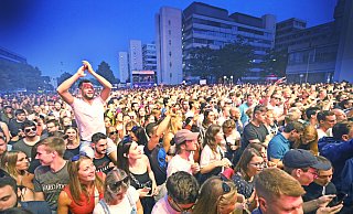 2024 wird das Campus Festival in Bielefeld zwar etwas anders aussehen als sonst, eine große Party versprechen die Veranstalter trotzdem. - Archiv: Sarah Jonek