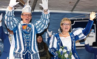 Holger Kreiter und Susanne Wolf sind das Prinzenpaar der Beverunger Karnevalisten. Sie werden zum Beginn der Session auch mitfeiern. - Torsten Wegener