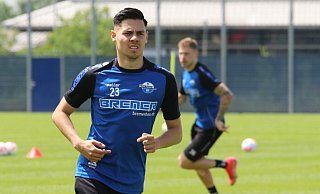 Neuzugang Raphael Obermair gibt derzeit in der Vorbereitung fleißig Gas, um sich einen Stammplatz beim SC Paderborn zu erkämpfen. - Jochem Schulze