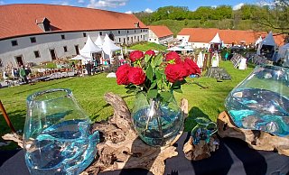 Beim Gartenfest auf dem Gelände des Klosters Dalheim gibt es viele Tipps, Anregungen und Ideen rund um den Garten. - Uwe Müller