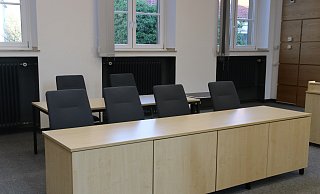 Der zur Tatzeit 19-Jährige soll von November 2022 bis Juni 2023 rund 40 Drogengeschäfte mit Marihuana und Kokain getätigt haben. - Claus Frickemeier