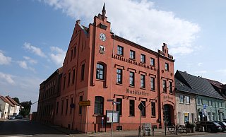 Nach ihrem Erfolg im südthüringischen Sonneberg stellt die AfD nun in Raguhn-Jeßnitz in Sachsen-Anhalt den ersten Bürgermeister des Landes. - Sebastian Willnow