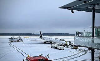 Der Schnee sorgte am Flughafen Paderborn/Lippstadt laut Geschäftsführer Roland Hüser nicht für Verzögerungen im Ablauf. - Jens Reddeker