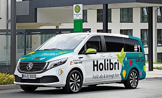 Halt an einem der Top-Ziele, der Weserberglandklinik: Der Holibri verkehrt in Höxter werktags und samstags bis 22 Uhr, sonn- und feiertags bis 18 Uhr. - nph