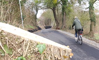 Die Teilstücke des beliebten Radwegs bei Beverungen können alle wieder befahren werden. - Burkhard Battran