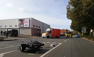 Schwerer Unfall in Lübbecke - die B 65 war für mehr als zwei Stunden voll gesperrt. - Frank Hartmann