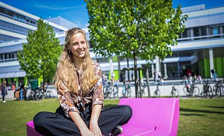 Mareen Passlacks Konzept im Studium: Innerhalb des Semesters viel Zeit für die Uni investieren, um dann dem Fernweh folgen zu können. - Sarah Jonek Fotografie