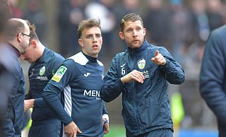 Der Fußball-Regionalligist FC Gütersloh hat Felix Heim (links) als einzigen Winterneuzugang präsentiert. - Jens Dünhölter