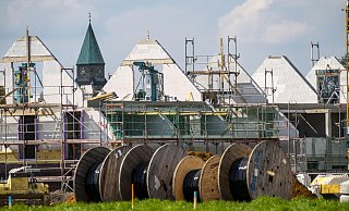 Eine Neubausiedlung in NRW: Viele Bauherren müssen neu nachrechnen, wenn ihre Finanzierung noch nicht in trockenen Tüchern ist. - picture alliance / Jochen Tack