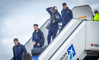 Ankunft der französischen Nationalmannschaft am Flughafen Paderborn/Lippstadt (Archivbild): Die Reisepläne der Fußballer sorgen für Ärger. - Sarah Jonek Fotografie