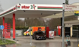 Die Tankstelle wurde während der Brückensperrung umfangreich saniert. Jetzt steht ein Termin für die Eröffnung fest. - Ralf T. Mischer