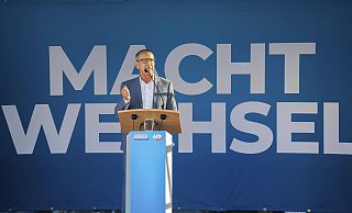 Der Vorsitzende der AfD-Sachsen Jörg Urban bei einer Wahlkampfveranstaltung im August. - IMAGO/Future Image