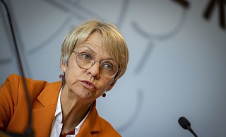 NRW-Schulministerin Dorothee Feller. - Christoph Reichwein