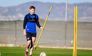 SCP-Mittelfeldspieler Florent Muslija konnte an den ersten beiden Trainingstagen nur individuell trainieren. - Besim Mazhiqi