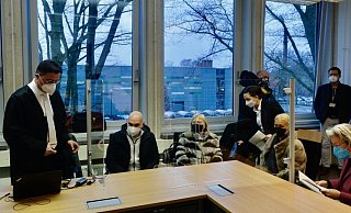 Rechtsanwalt Alois Kovac, Sohn Mihajlo Saulic, Witwe Gordana Saulic und Tochter Ilda Saulic. - Wolfgang Wotke