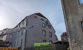 Feuerwehreinsatz an der Burgstraße in Peckelsheim. - FFW Willebadessen