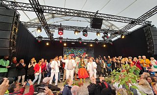 Mit einer großen Party hat sich die nordrhein-westfälische Landesgartenschau in Höxter verabschiedet. - LGS