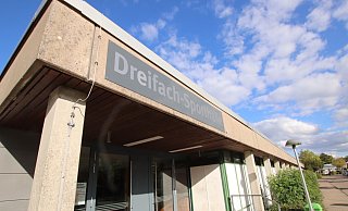 Die Leopoldshöher Sporthallen, wie hier die Dreifachsporthalle am Schulzentrum, sollen im Herbst und Winter während der Ferien komplett geschlossen werden. Das hat die Verwaltung vorgeschlagen, um Energie zu sparen. - Birgit Guhlke