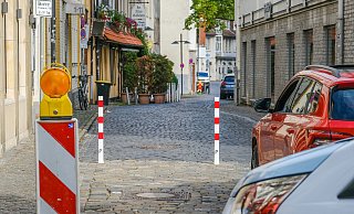 Die missglückte Sperrung der Klasingstrasse im Rahmen des Verkehrsversuchs „Altstadt.Raum“ ist ein Beispiel dafür, wie wichtige Themen – hier die Mobilitätswende – im Kleinen nicht angegangen werden sollten. - Foto: Andreas Zobe/NW