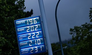 Der Tankstellen-Interessenverband (TIV) hat den Mineralölkonzernen vorgeworfen, die aktuelle Situation auszunutzen, um die Gewinne hochzutreiben. - Philipp von Ditfurth