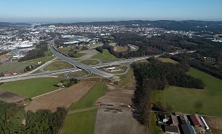 Das Straßenkreuz der A33 mit dem Ostwestfalendamm wird in Ummeln noch lange im Nichts enden. Das Verfahren zieht sich noch weit ins Jahr 2023 und wahrscheinlich noch darüber hinaus. - Detlef Wittig