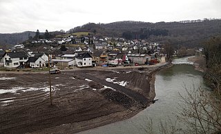 Sechs Monate nach der Jahrhundertflut im Ahrtal ist der Wiederaufbau in der damals schwer getroffenen Ortsgemeinde Schuld weit vorangeschritten. - picture alliance / Geisler-Fotopress