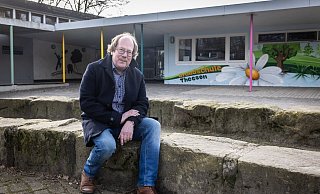 Auch an der Grundschule Theesen müssen aufgrund fehlender Plätze sogar Kinder aus dem wohnortnahen Einzugsbereich abgewiesen werden. Bezirksbürgermeister Mike Bartels will jetzt mit einem unbürokratischen Vorschlag Abhilfe schaffen. - NW