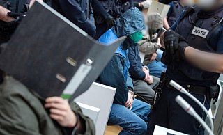 Bilder vom Prozess. - Archiv-Foto: dpa