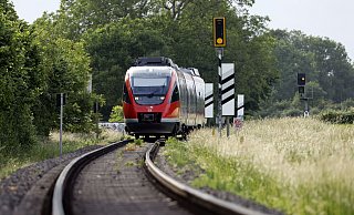 Der Nahverkehr zwischen Löhne, Osnabrück und Rheine ist bald von Bauarbeiten betroffen. - picture alliance / Panama Pictures