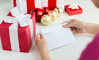 Was ist zu tun, damit die Weihnachtspost pünktlich in den Briefkästen liegt? - lev dolgachov