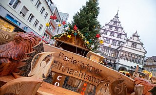 Der kommende Weihnachtsmarkt wird vier Wochen lang in die Innenstadt einladen. - Archivfoto: Niklas Tüns