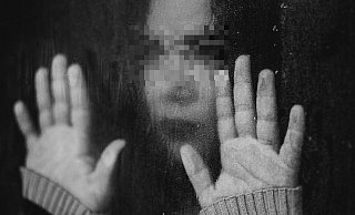 Die junge Bielefelderin traut sich seit einem einschneidenden Erlebnis nicht mehr allein nach draußen. - Symbolfoto: Pixabay /Creative Commons