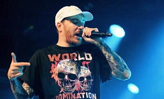 Dem Bielefelder Rapper Casper bricht es das Herz: Er muss sein Heimat-Festival absagen. - BARBARA FRANKE