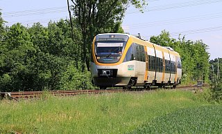 Plötzlich tauchte vor der Eurobahn eine Frau auf den Gleisen auf. - NW