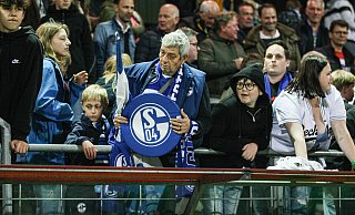 Knapp 2.800 Fans verfolgten das 0:3 des FC Gütersloh gegen Schalke 04. - Marina Brüninig