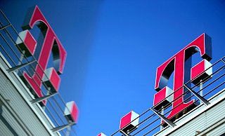 Laut Telekom soll im Laufe der Woche der Schaden nun endlich behoben werden. Wirklich? - Oliver Berg Laut Telekom soll im Laufe der Woche der Schaden nun endlich behoben werden. Wirklich? - Oliver Berg