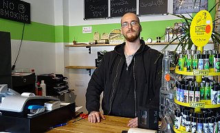 Dennis Küster aus Höxter musste seinen erst 2020 eröffneten Laden schweren Herzens wieder schließen. - Moritz Räker