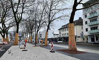 Am 17. Januar wird die neue Busspur der Zentralen Omnibus Haltestelle (ZOH) an der Westernmauer in Betrieb genommen. Die alte Haltestelle „Westerntor“ wird dann hierhin verlegt. - Padersprinter