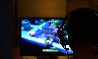 Der 17-Jährige soll für die illegale Weiterverbreitung von einem Videospiel 850 Euro zahlen. Er wehrt sich gegen den Vorwurf. - Pixabay Symbolbild