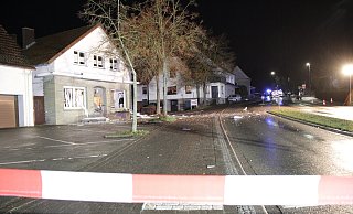 Der Geldautomat an der Bundesstraße 7 in Ossendorf wurde in der Nacht zum 8. Dezember geprengt. - Dieter Scholz