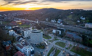 Beim Umbau des Adenauerplatzes geht es vor allem um den Radweg (links) Richtung Johannistal. - Mike-Dennis Müller / www.mdm.photo